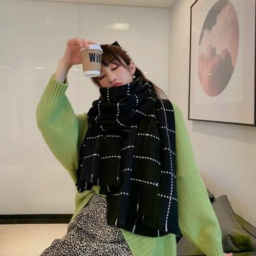 New comfortable thick soft plaid cute tassel scarf warm temperamental fresh simple high quality knit classical elegant shawl