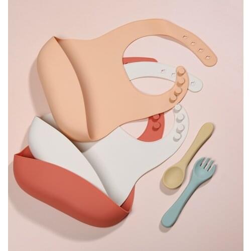 Baby Feeding Stuff Silicone Waterproof Bibs Infant Newborn Adjustable Saliva Towel Burp Cloths Bandana Food-grade Childrens Bib