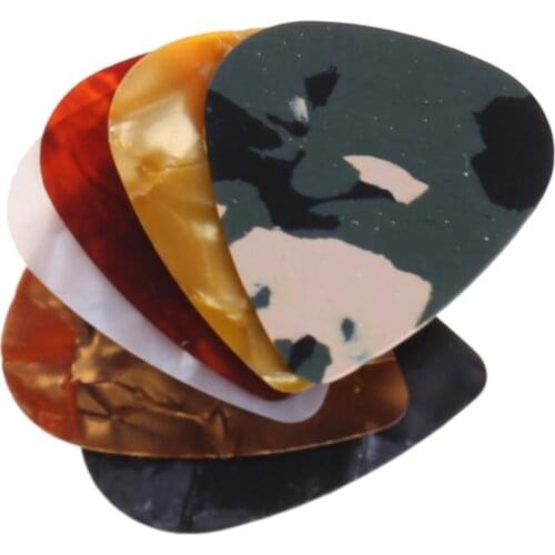 Guitar Pick Plectrum 100pcs Triangle Celluloid Instruments 0.46mm Random Color