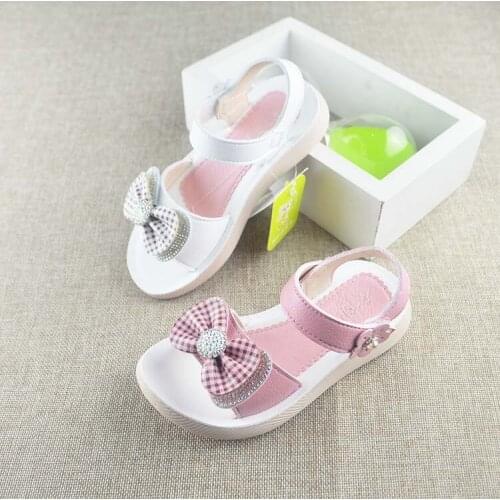 Summer New Polyurethane Bottom Girls Sandals Soft Bottom Princess Beach Shoes Girls Sandals Leisure little girl shoes
