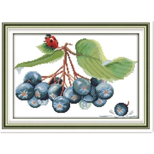 Seven-Star Ladybug and Blueberry Cross Stitch Kit Sewing Embroidery Handmade Needlework DMC Spiraea Chinese Paintings