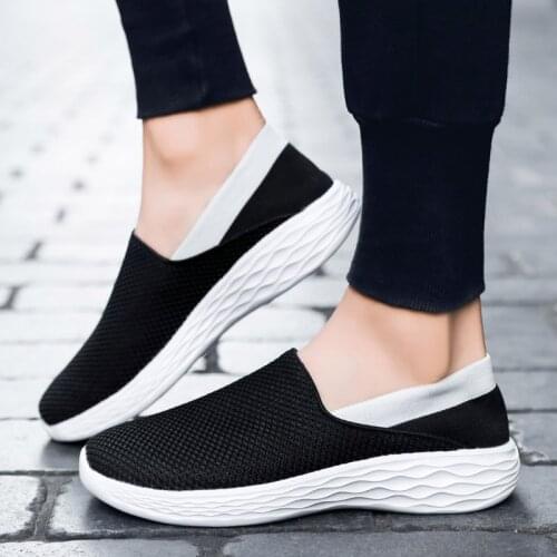 Men Shoes Mesh Breathable Sneakers Slip-on Fashion Male Loafers Flats Zapatos De Hombre Non-slip Rubber Shoes Men Big Size 47