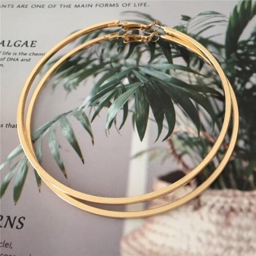 CASUAL GOLD OR SILVER COLOR PLATING BIG SIZE HOOP EARRINGS FOR WOMEN