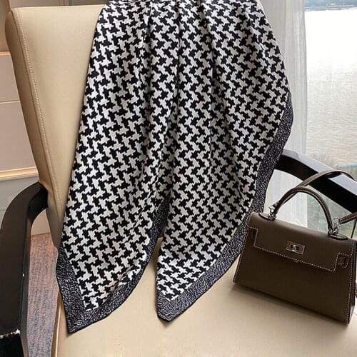 100% Silk Scarf Women Houndstooth Printed Design Classic Square 88*88cm Handmade Hemming Elegant Neckerchief New Fashion