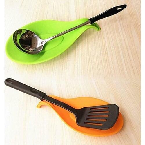Multipurpose Silicone Spoon Rest Pad Food Grade Silica Gel Spoon Put Mat Device Kitchen Utensils kitchen dishes