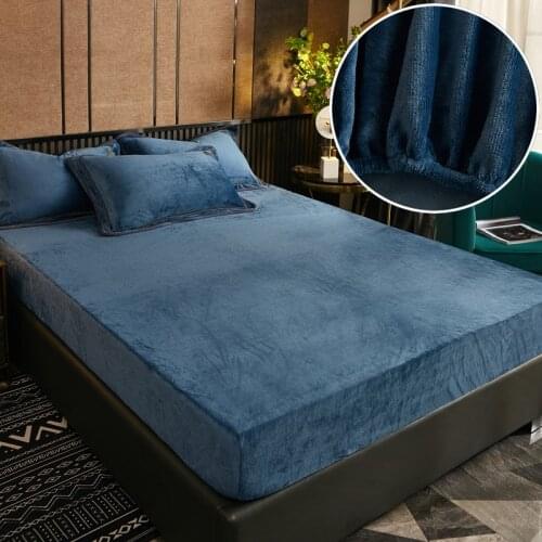 New High Density Velvet Fitted Bed Sheet Bed Mattress Protective Cover Soft Breathable Bedspread Bed Linen with Elastic Band