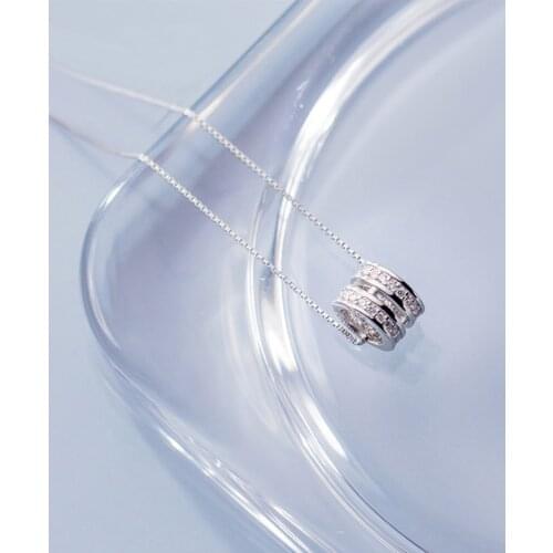 MloveAcc 925 Sterling Silver Necklace Choker Fashion Round Wheel Shape Pendant Necklace for Sexy Women