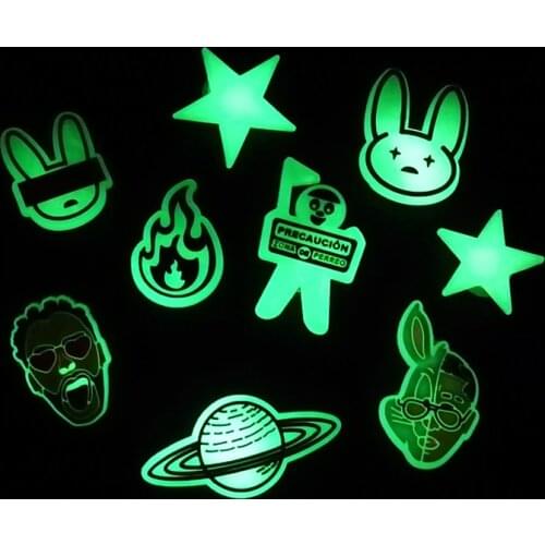 20-100pcs Luminous PVC Croc Charms Fluorescence Cute Bunny Star Croc Jibz Glowing Shoe Charms Accessories Decorations Kids Gift