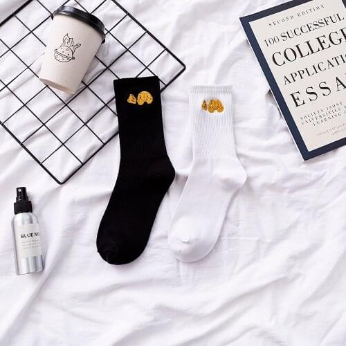 Black And White Sports Socks Broken Head Bear Neutral Men And Women Socks Trendy Socks Net Celebrity Vibrato Explosion Hot Sale