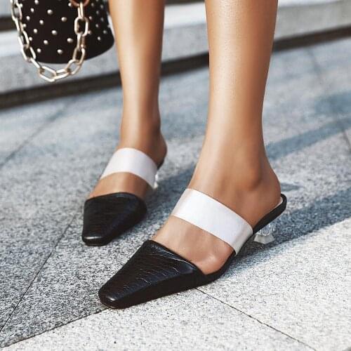 2020 New arrival fashion women sandals transparent thick heels pointed toe buckle ladies shoes summer sandals women