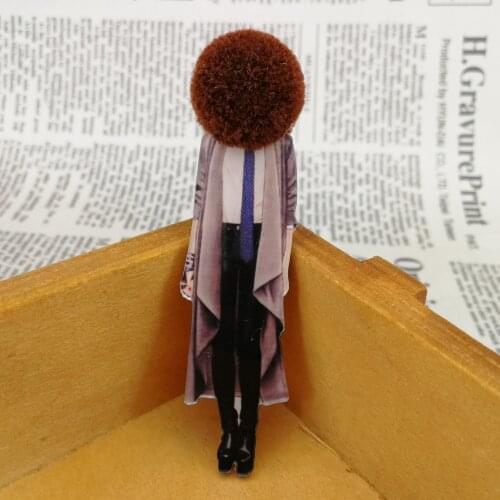 Cool Brooch Pins for Woman Brooches Cute Girls Cartoon Model Acrylic Brooches Harajuku Badge Winter Clothing Jewelry Accessories