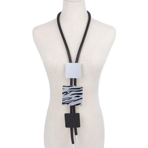 YD&YDBZ Zebra Pattern Metal Pendant Necklace For Ladies Hyperbole Big Square Long Necklace Luxurious Rubber Rope Sweater Chain