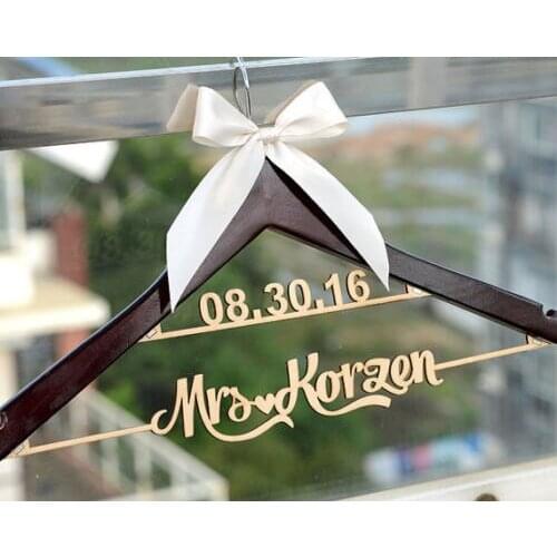 Customize Wood Bridal Last Name Hanger ,Wedding Hanger Personalized with Date and Name, Rustic Wedding Dress Hanger