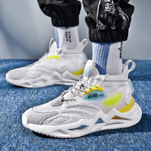 Fashion Summer Mens Running Shoes Light High-quality Sock-Sneakers Shock-absorbing Sports Shoes Trendy Reflective Walking Shoes