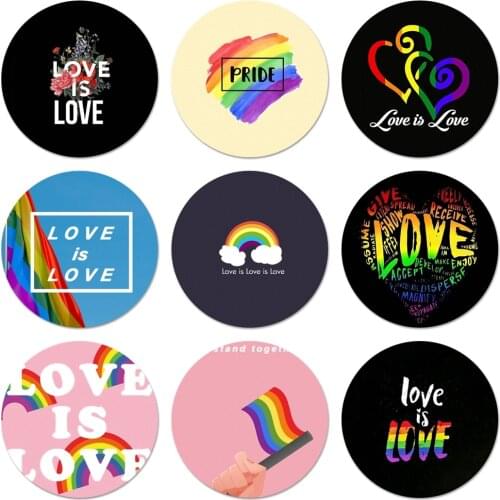 Love Is Love LGBT Rainbow Heart Icons Pins Badge Decoration Brooches Metal Badges For Backpack Decoration 58mm