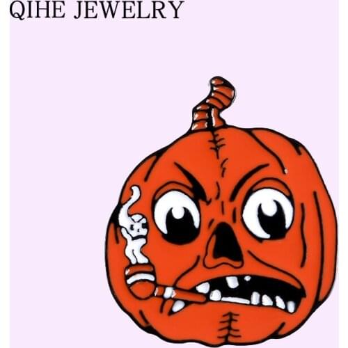 Vintage Halloween Pumpkin Head Pin Smoking Pumpkin Man Badge Enamel Pins Lapel Brooch Party Decorations Holiday Gift Wholesale