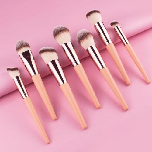 VVR Blush Brushes