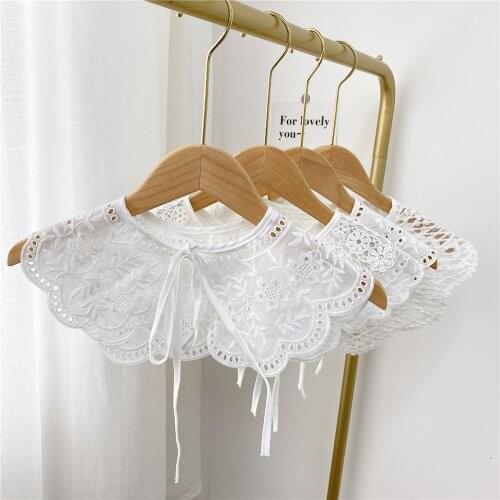Korean Style Lace Hollow Fake Collar for Women Summer Small False Collars Shawl Female Half Shirt Detachable Collars Accessories