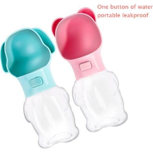 New pets go out accompany cup Cat and dog drinker Portable outdoor water feeder pet water cup Leak-proof one-button water hot