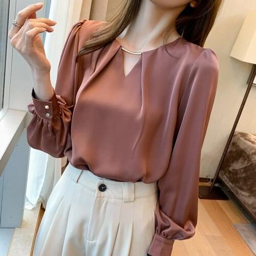 European Design Sense Niche Spring New V-neck Slim Long-sleeved Satin Chiffon Shirts Blouses Women Fashion Streetwear 2021