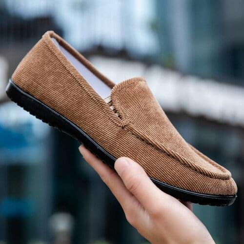 Fashion 2021 Sneakers Lightweight Men Casual Shoes Breathable Male Footwear Male Dad Summer Soft Bottom Walking Loafers 신발