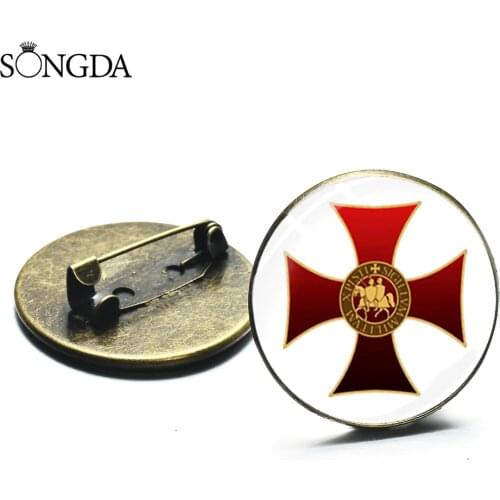 Medieval Vintage Knights Templar Brooches Army Crusader Masonic Sign Glass Cabochon Metal Pins Knightship Honor Badges