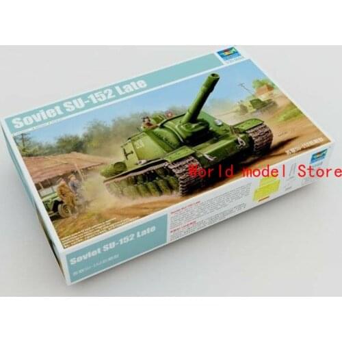 Trumpeter 05568 1/35 Soviet SU-152 Late Plastic Model Building Kit