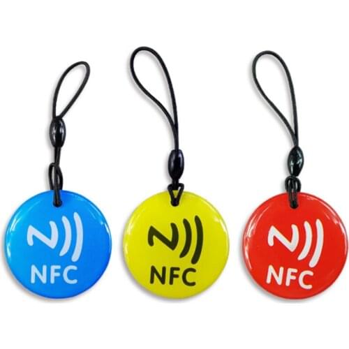 100pcs Waterproof 3 colors Crystal Epoxy 13.56MHZ Diameter 35mm NFC Tag Ntag213 for All NFC Phones