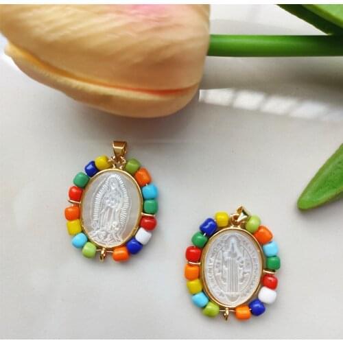 10pcs 24x29mm Natural San Benito & Virgin Guadalupe Mother Pearl Pendant Aparecida Mother Shell Gold Colorful Bead for Necklace