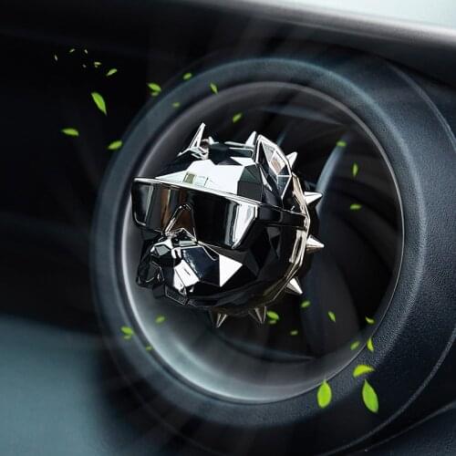 1 pcs Creative Bulldog Car Smell Car Air Freshener Perfume Car Decoration Auto Vent Clip Bulldog Fragrance Scent Car Diffuser