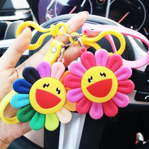 New Colorful Soft Sunshine Smile Keychain Sun Flower Keychain Car Sunflower KeyRing Pendant Jewelry Best Event gift