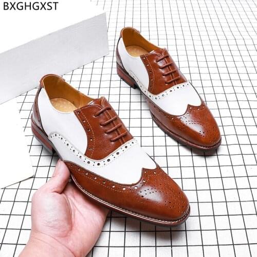 Black Brogues Men Office Shoes Formal Dress Shoes Men Fashion Italian Oxford Shoes for Men 2021 Zapatos De Vestir De Los Hombres