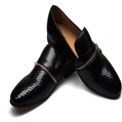 MEIJIANA Europe Style New Men Velvet Loafers Party Wedding Shoes Black Red Metal Decoration Classic Fashion Slippers Loafers