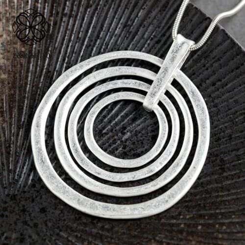 Chunky Big Jewelry for Women Long Chains Necklace Suspension Gold Silver Color Hollow Circles Pendant Chokers Trendy Accessories