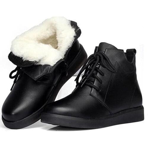 New Winter Comfort Warm Wool Boots Women Snow Boots 2019 Straps Genuine Leather Boots Women Shoes Flat Non-slip Winter Boots