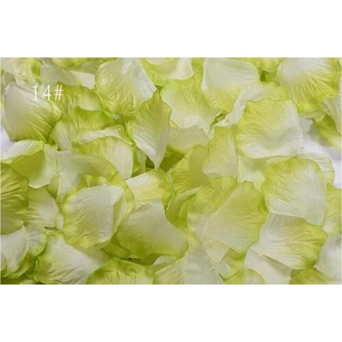 5,000pcs 4.5*4.5cm Gradient Green+White Rose Flower Leaves Petals For Wedding Party Holiday Venue Decoration Color-14
