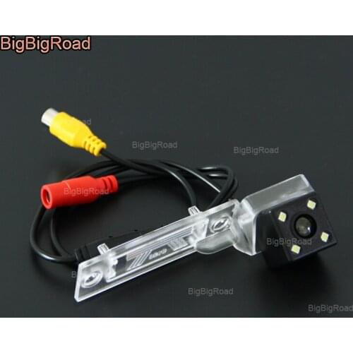 BigBigRoad Wireless Camera Car Rear View Camera For Volkswagen Passat Multivan T5 SAGITAR Jetta Touran Caddy Transporter T5