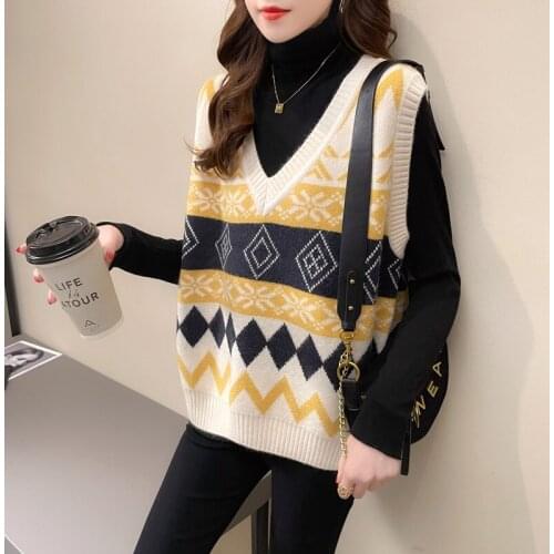 Women 2021 Fashion Loose Cropped Cable-Knit Vest Sweater Vintage V Neck Sleeveless Female Waistcoat Chic Tops A91