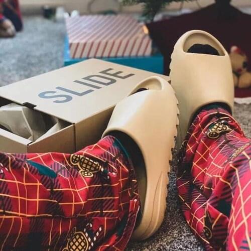 New Style Bathroom Drag Slide Large Size Fish Mouth Slippers Prison Men And Women Couple Sandals Casual Slippers