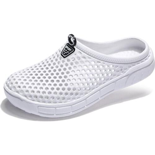 Womens Sandals 2020 Summer Sandals Fashion Hollow Out Breathable Beach Slippers Flip Flops EVA Massage Slippers Jelly Sandals