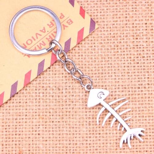 20pcs New Fashion Keychain 42*21 mm fish bone Pendants DIY Men Jewelry Car Key Chain Ring Holder Souvenir For Gift
