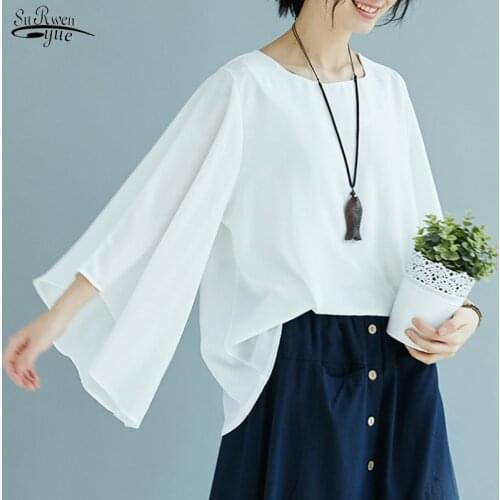 Irregular Flare Sleeve Loose Women Shirts Fashion Simple Cotton Linen Women Blouse Korean New Plus Size White Blouse Women 9426