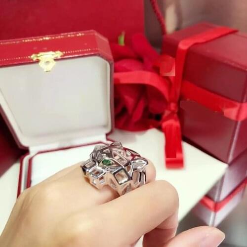 Trendy Hollow Leopard Animal Finger Ring Green Eyes Hollow Panther Heads Ring for Men Women High Quality Party Jewelry