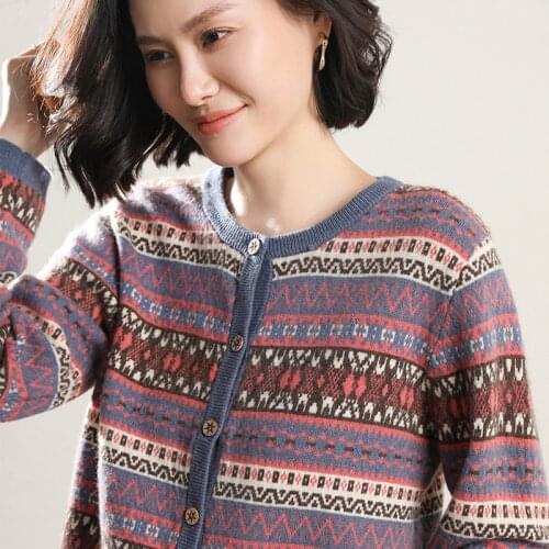 100% Wool Cashmere Korean Style V-neck Knitted Sweaters Women Cardigan Fashion Casual Vintage Pattern Long Sleeve Shirt Tops