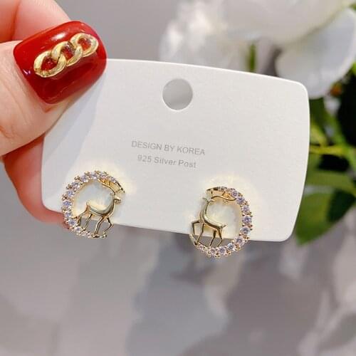 Gold Color Zircon Moon Elk Stud Earrings Exquisite Animal Deer Small Earring 2020 New Fashion Jewelry For Women Christmas Gift