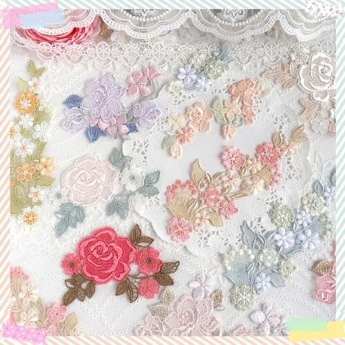 4Pcs Pink Red Embroidered Flower Appliques Garment Accessories Patch DIY Scrapbook Card Craft Decoration