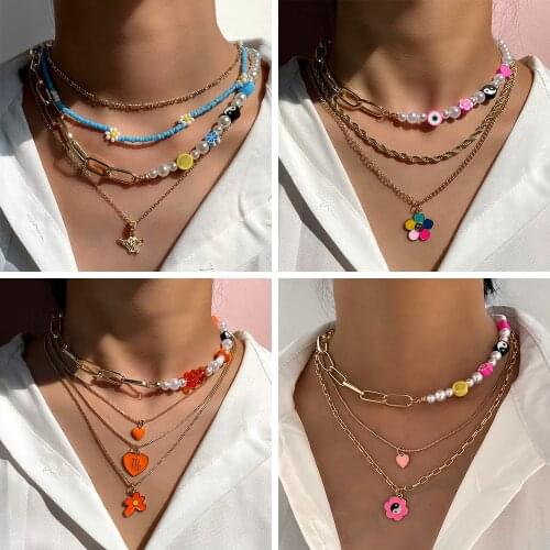 Sweet Color Flower Pearls Choker Beaded Necklace For Women Candy Heart Bead Choker Baroque Pearl Necklaces Girl Vacation Jewelry