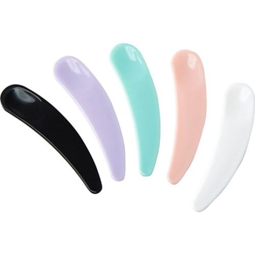 30Pcs Makeup Mask Cream Spoons Mini Cosmetics Mixing Spatula Disposable Curved Scoop Face Eye Cream Stick Beauty Tool Kits