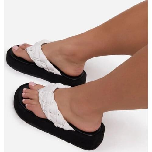 2021 New Female Shoes PU Slippers Flat Slides Fretwork Heels Low Fabric Rome Rubber Basic Hoof Shoes Flip Flops Women Slippers