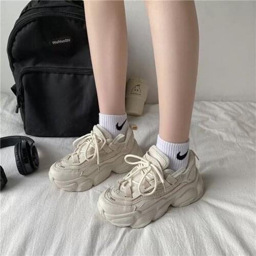 All-match show foot small casual sports shoes tide sponge cake bottom old shoes 2021 new autumn thick bottom casual breathable